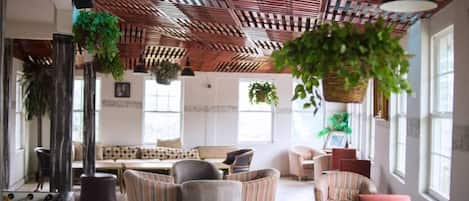 Luxury-Suite, Balkon, Bergblick | Terrasse/Patio
