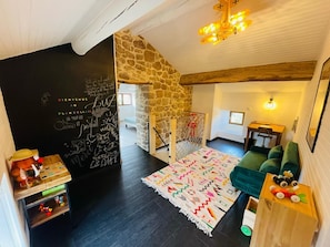 2 bedrooms, travel cot, free WiFi, bed sheets - Gîte Le Planzollais (1) (Planzolles)