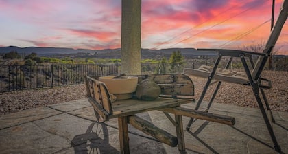 Charming Southwestern themed home 3/2 with beautiful views.