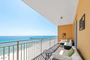 Condo, Multiple Beds (Sterling Reef 905) | Property grounds