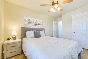 3 bedrooms, iron/ironing board, free WiFi, bed sheets