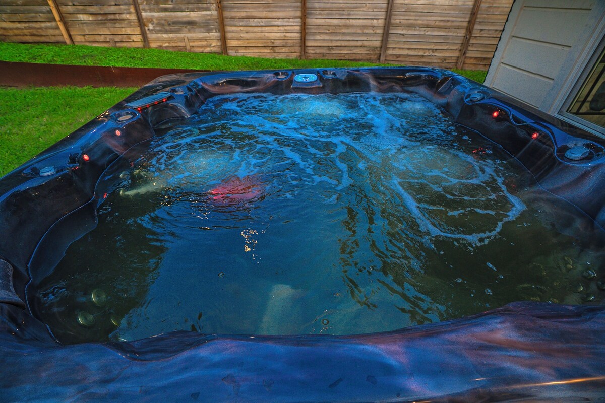 Photo 54 of The Austin Hideaway Hot Tub and Firepit