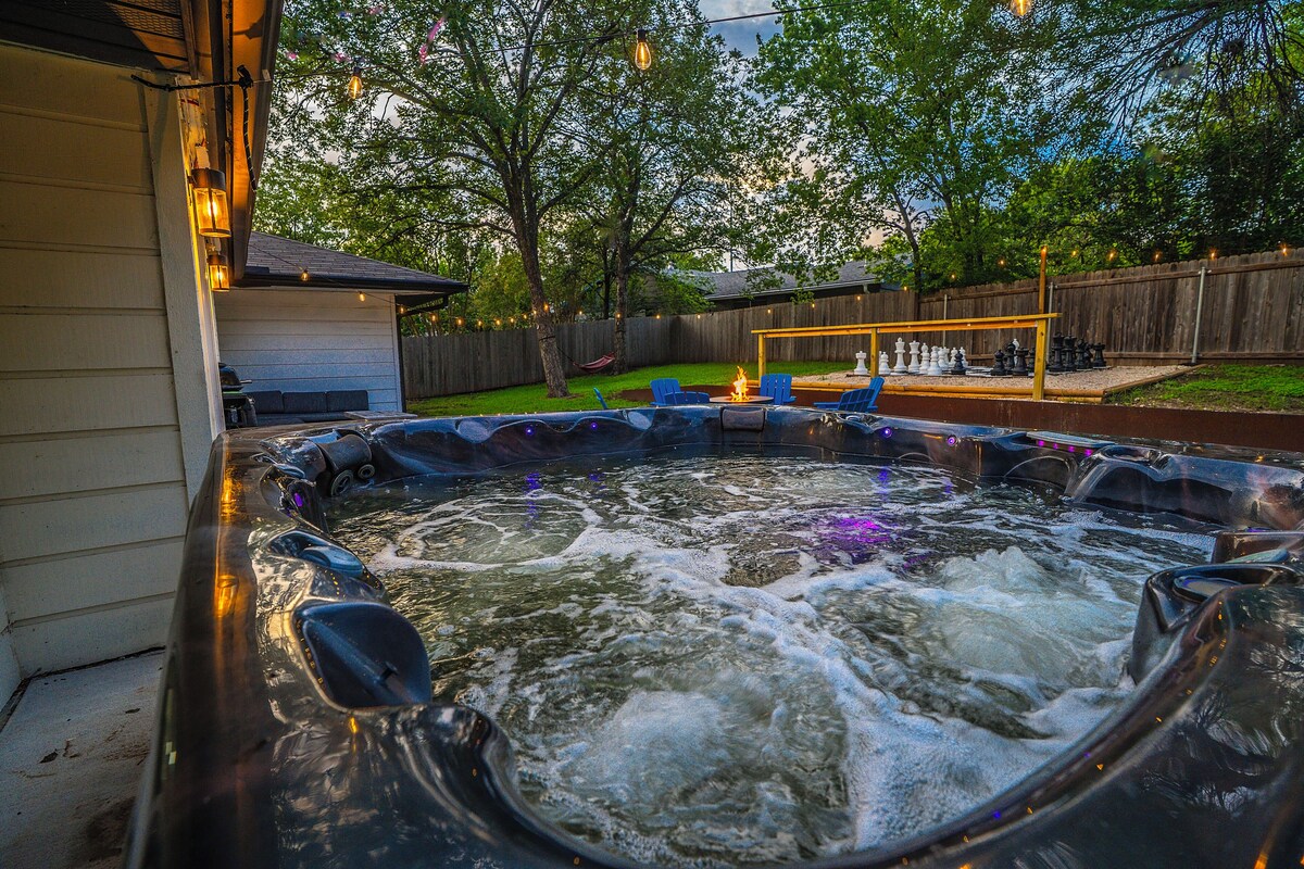 Photo 2 of The Austin Hideaway Hot Tub and Firepit