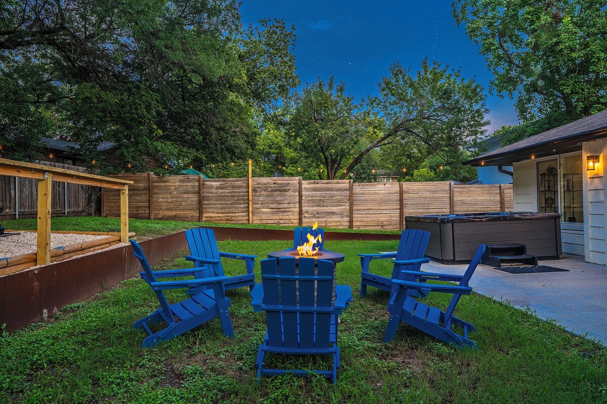 Photo 7 of The Austin Hideaway Hot Tub and Firepit