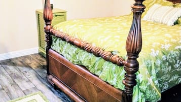 4 quartos, Wi-Fi de cortesia, roupa de cama