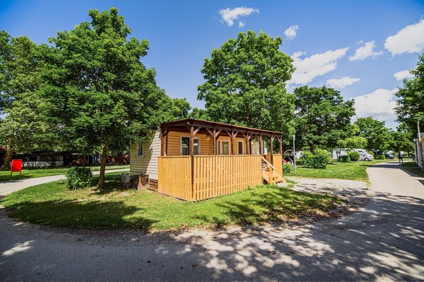 Mobil enhet (Three Bedroom Mobile Home with Lake V) | Exteriör