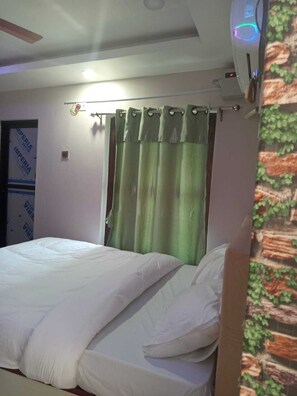 Double Room, City View | Desk, laptop workspace, free WiFi, bed sheets - HOTEL DEV INN (Dhangadhi)
