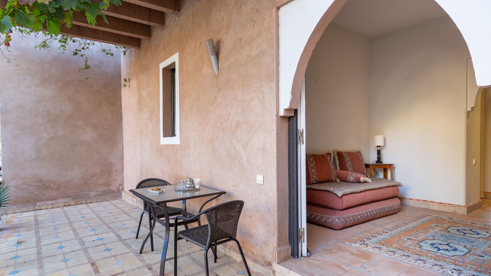 Suite, terrasse, hageutsikt | Terrasse/patio