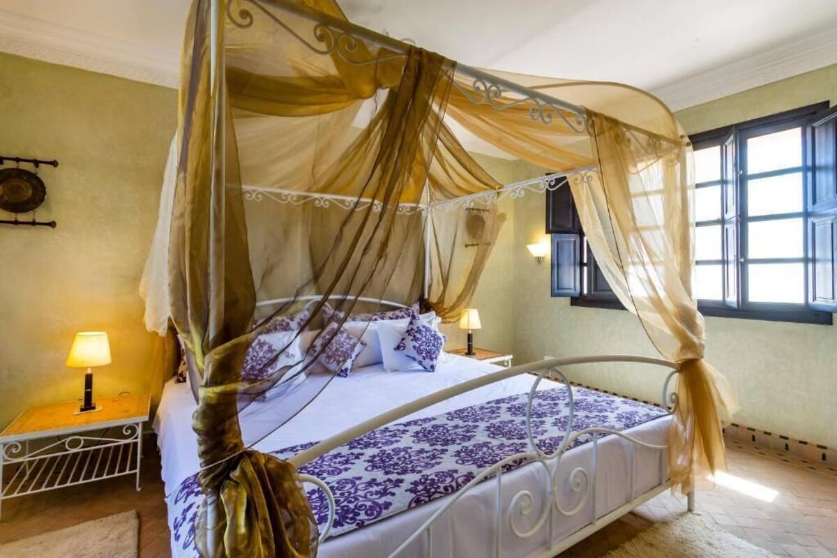 豪華套房, 露台, 庭園景 | 房內夾萬、遮光窗簾/窗簾、免費 Wi-Fi