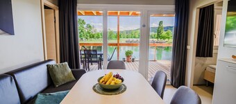 Lakeside Luxury Retreat Mobile Homes With Thermal Riviera Tickets