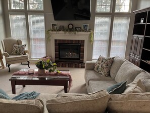 TV connectée, cheminée