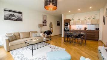 Appartement Confort, 1 chambre, coin cuisine, vue ville | Salle de séjour