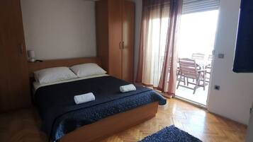 Apartment (Three Bedroom Apartment with Terrace ) | 3 bedrooms