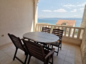Appartement (Three Bedroom Apartment with Terrace ) | Terrasse/Patio