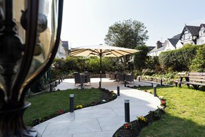 Terrace/patio - Annan Hotel (Llandudno)