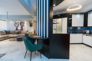 Living area - Πολυτελές διαμέρισμα με τρία μεγάλα υπνοδωμάτια και δυο wc σε ιδανική τοποθεσία (Kastoria)