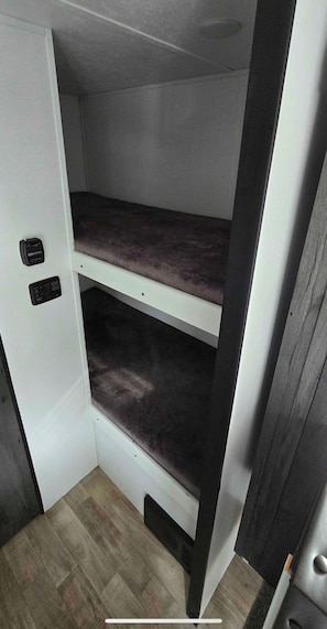 2 chambres, Wi-Fi, draps fournis