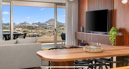 Brand New Condo with Cabo San Lucas Ocean Views!!