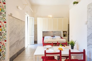 Iron/ironing board, free WiFi, bed sheets - Apartment Vernazzola In Genova (Genoa)