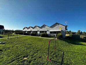 House | Garden - Holiday Home in Mielenko Near Seaside Beach (Mielno)