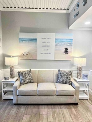 Smart TV - Beach Haven, Only 5-Star Reviews, 1st Floor Condo! (Myrtle Beach)