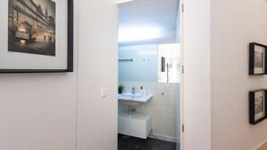 مجففات شعر، مناشف