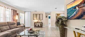 SpaceCoast Charm — 3BR Home. Heated Pool & Terrace