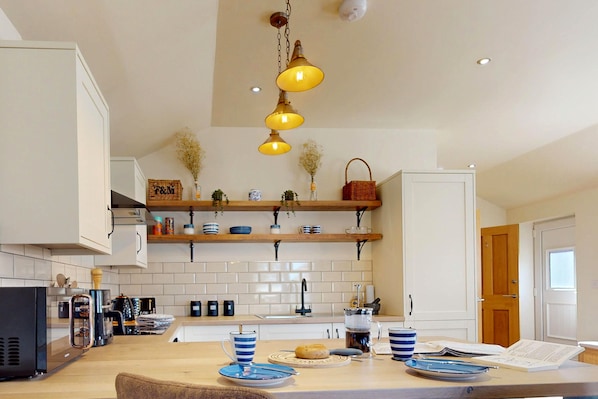 Fridge, microwave, oven, toaster