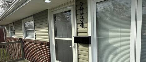 تفاصيل الفندق من الخارج