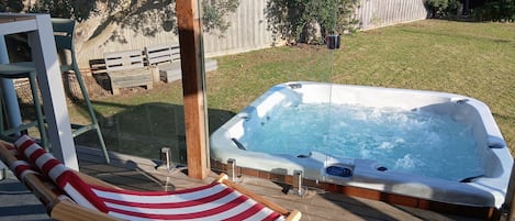 Baignoire à remous extérieure