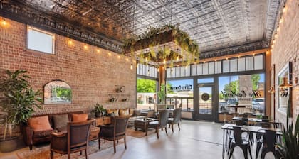 The Burnet Room at The Eastland Historic Hotel