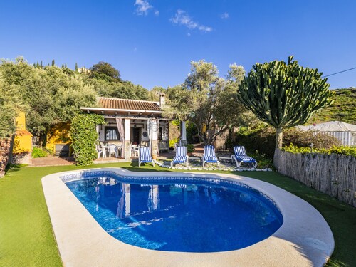 Cubo's Casa Rural Los Cerezos / private pool / rural / free Wi-Fi