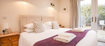 The Old Farmhouse · Stunning farmhouse in Cambridgeshire countryside