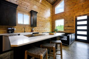 Cabin, Multiple Beds, Hot Tub, Garden View (Bearly Creekin') | Private kitchen | Fridge, microwave, oven, stovetop