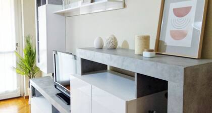 QuickHome Giada - Three Bedroom Apartment, Sleeps 7