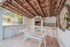 Outdoor dining - La Grande Clémente, 2 flats (Toulon)