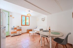 Interior - La Grande Clémente, 2 flats (Toulon)