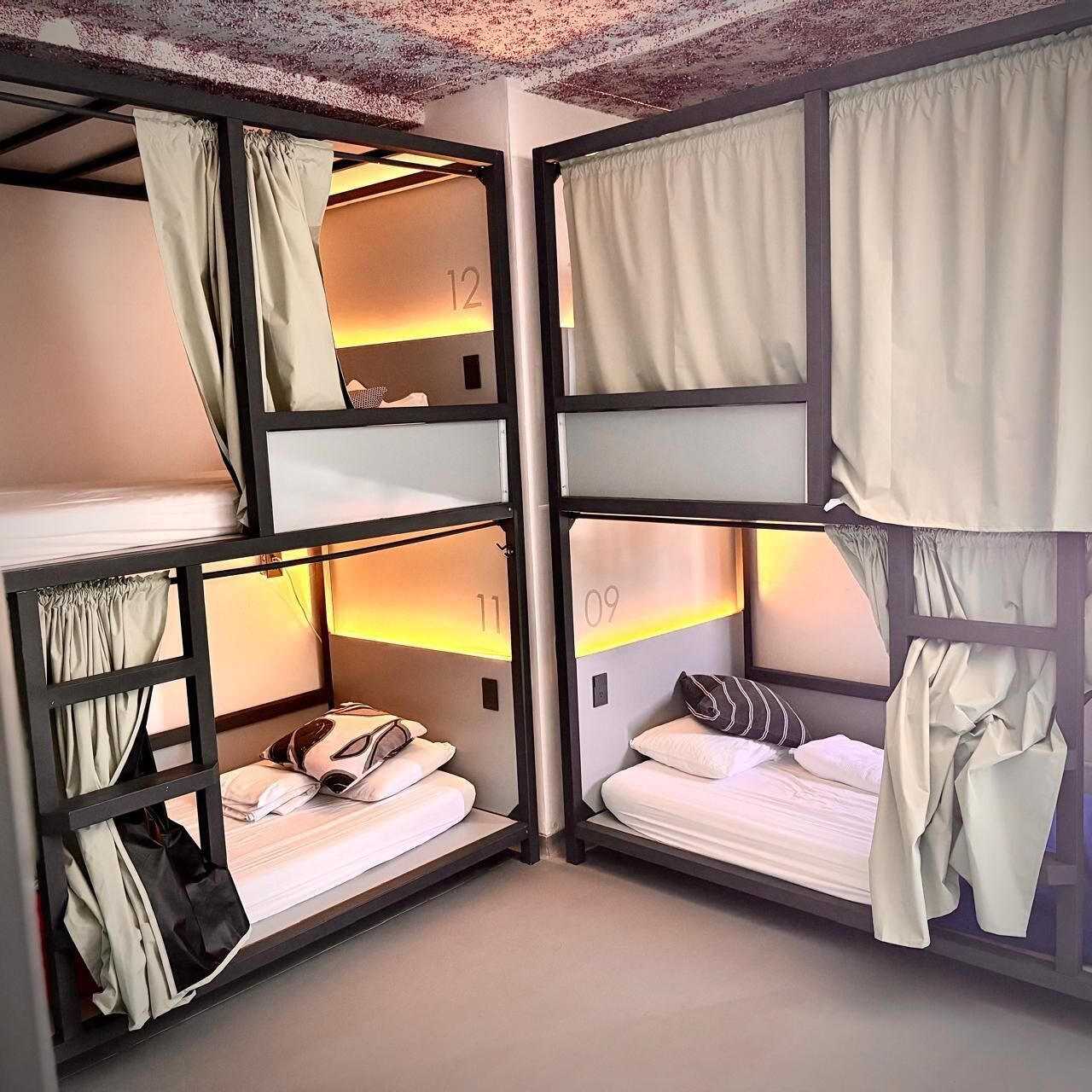 Standard Shared Dormitory, Mixed Dorm (8 people) | Desk, laptop workspace, blackout drapes, iron/ironing board