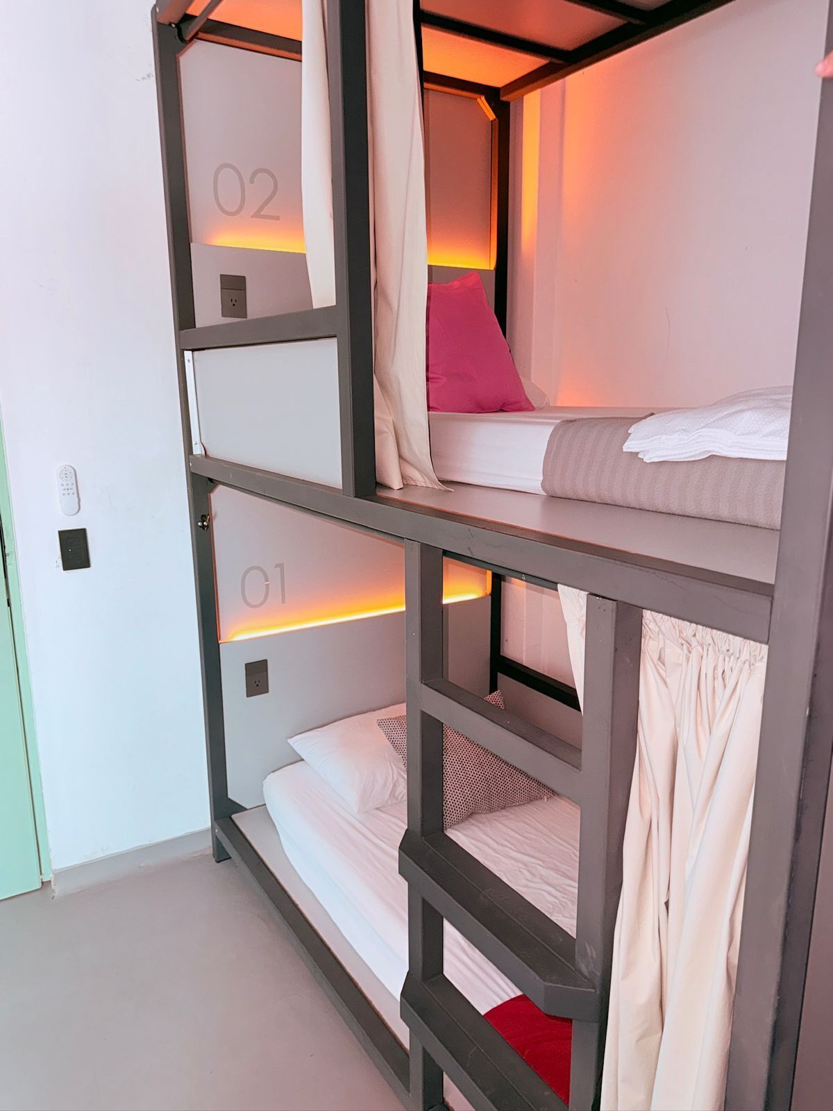 City Shared Dormitory, Men only, City View (6 people)