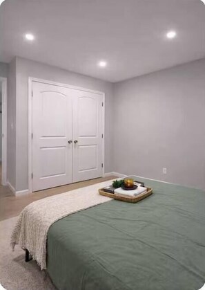 3 Schlafzimmer, Bügeleisen/Bügelbrett, WLAN, Bettwäsche