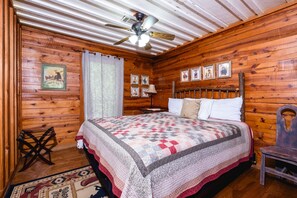 2 室のベッドルーム、WiFi、ベッドシーツ