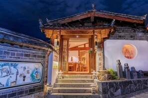 外部細節
