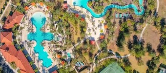 Family Retreat @ Resort with Private Pool, 6Bdrm