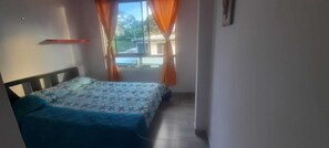 3 bedrooms, WiFi, bed sheets