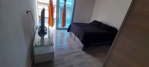 3 bedrooms, WiFi, bed sheets - APARTMENT ON THE HILL (Macanal)