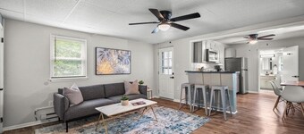 Bloomfield/Pittsburgh Bright & Spacious 2BD w/Prkg