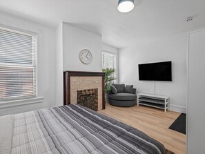 1 soverom, strykejern/-brett, wi-fi (inkludert) og sengetøy