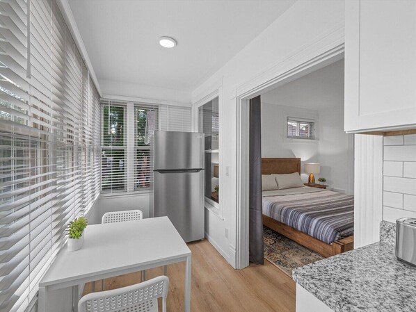 1 Schlafzimmer, Bügeleisen/Bügelbrett, kostenloses WLAN, Bettwäsche