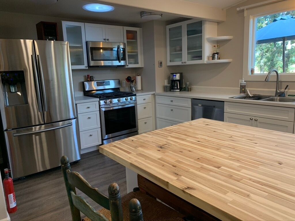 冰箱、微波炉、烤箱、炉灶