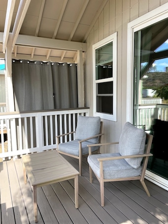 Terrace/patio. Tangerine Cottage spacious home